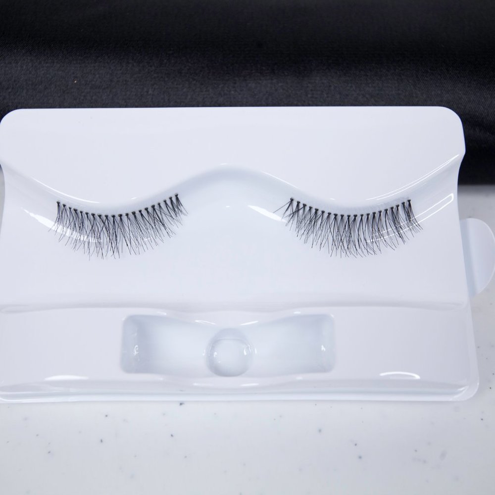 ASSORTED CREATIVE LASHES - Picture 6 of 16